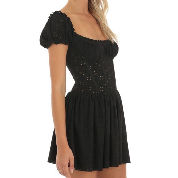 NWT Lucy in the Sky Ronnie Corset Puff Sleeve Eyelet Lace Dress in Black - Picture 3 of 4